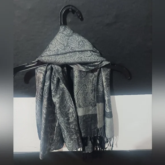 NEW Women Long Scarf - Picture 4 of 6